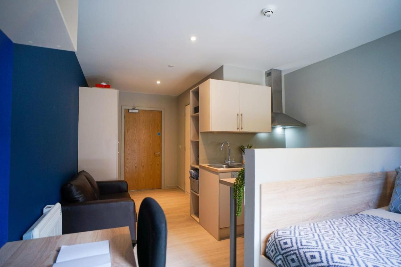 Bright Modern Studios And Private Bedrooms With Shared Kitchen At Straits Meadow Near Edinburgh City Centre Ngoại thất bức ảnh